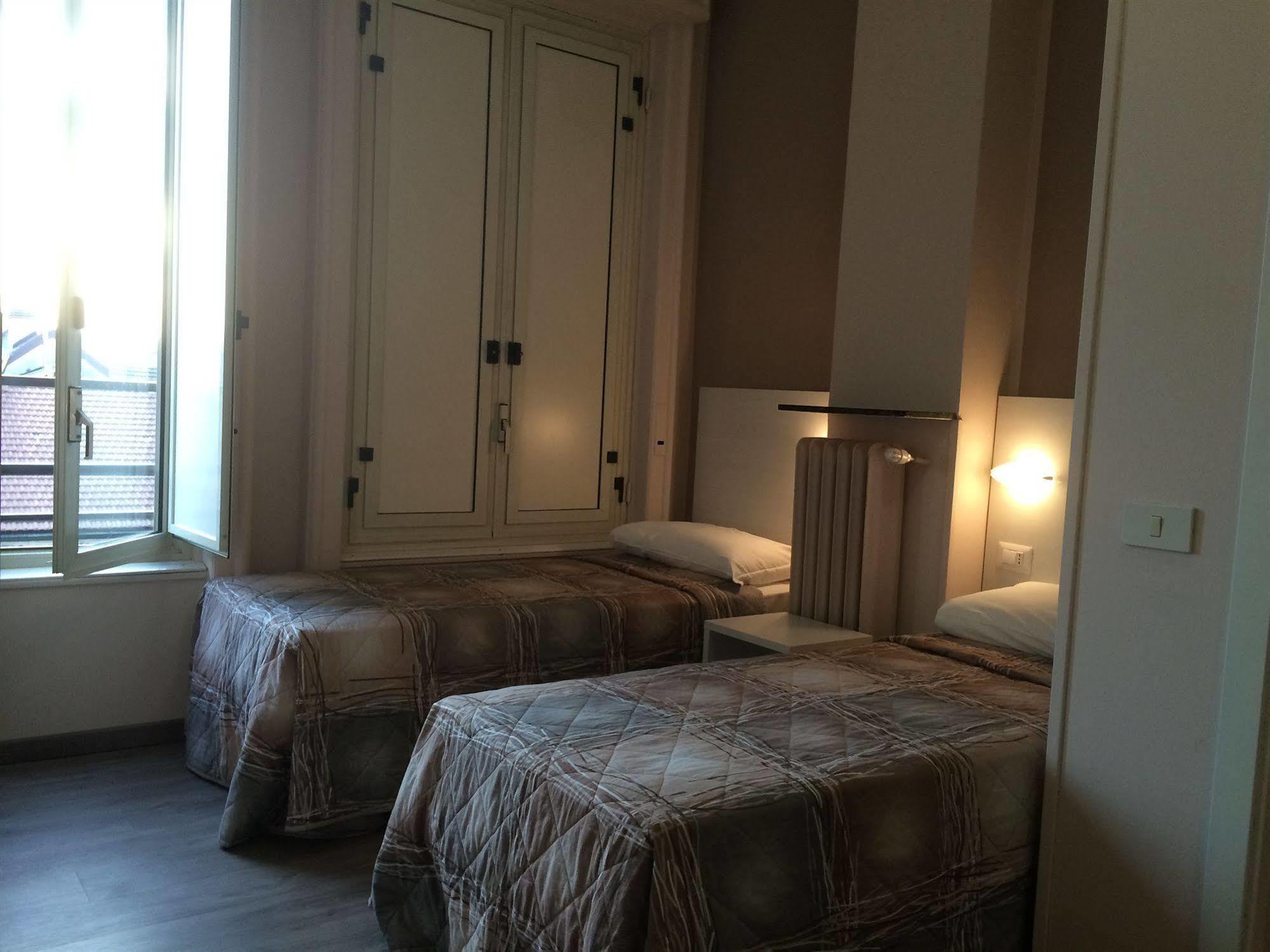 Hotel Kennedy Milan Exterior photo